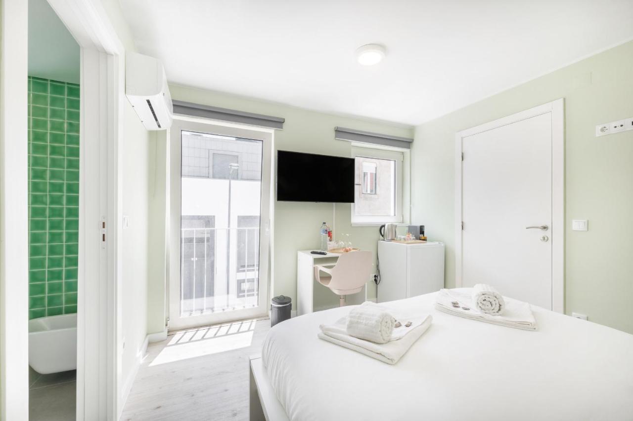 Olala Lisbon Oriente Suites A Exterior photo